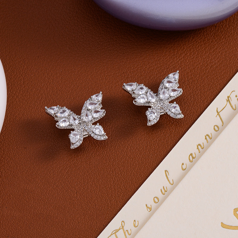 Fashionable Clip-On Wireless Headphones with Handbag